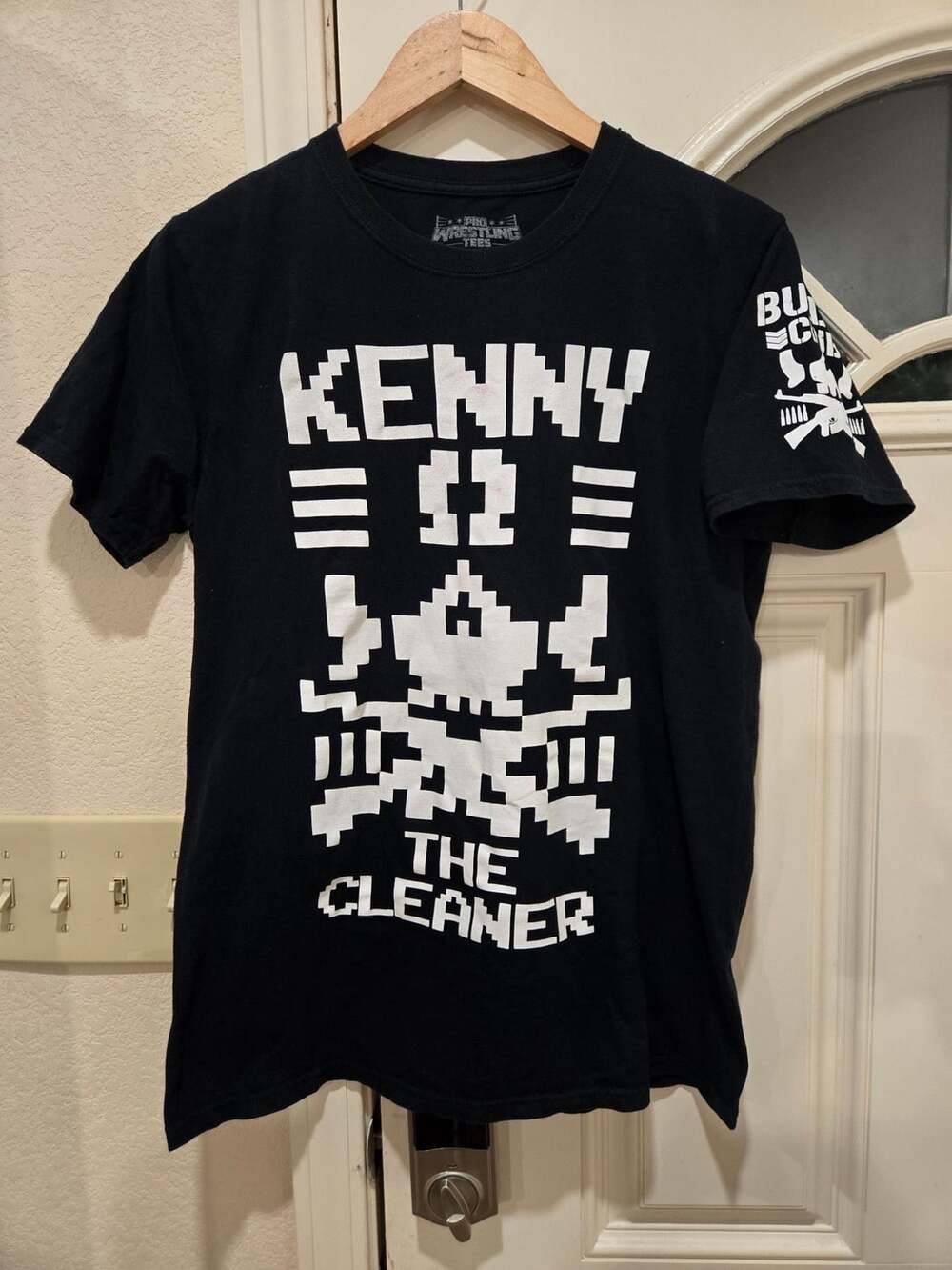 Pro Wrestling Tees Kenny Omega The Cleaner Bullet Club T-Shirt Size M
